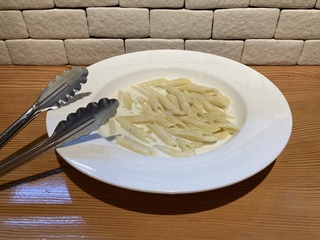 亀有イタリアン Zucchero ペンネゴルゴンゾーラ