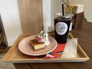HANAMEKI　チーズケーキ＋ICE COFFEE