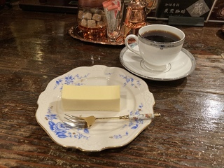 炭火焼珈琲 蔵　炭煎スペシャルブレンド＋鎌倉山チーズケーキ