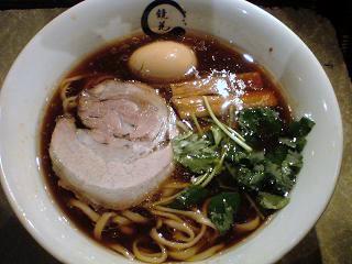 らーめん愉悦処/鏡花 醤油ラーメン1.jpg