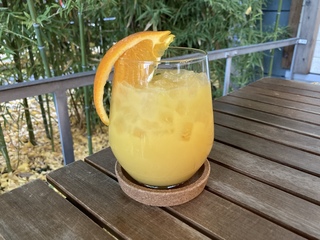 ラ・ローズ・ジャポネ　オレンジジュース
