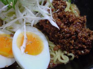 泰平 汁なし坦々麺+味玉2.JPG