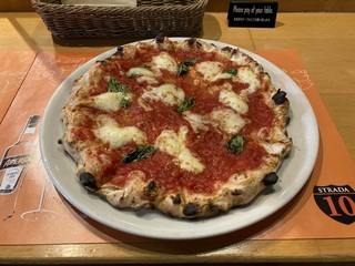 ピッツァ ストラーダ　Pizza Margherita