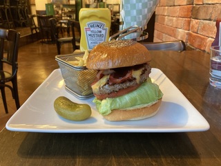VFCNc[ o[K[o[@Bacon Cheese