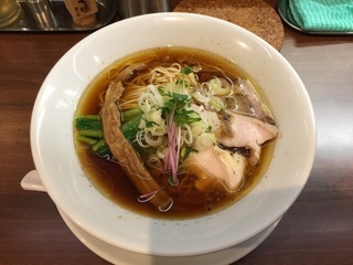 usaco noodles　醤油中華そば